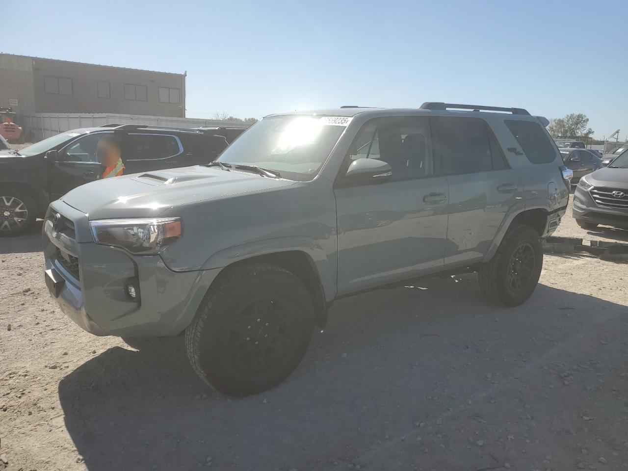 TOYOTA 4RUNNER SE