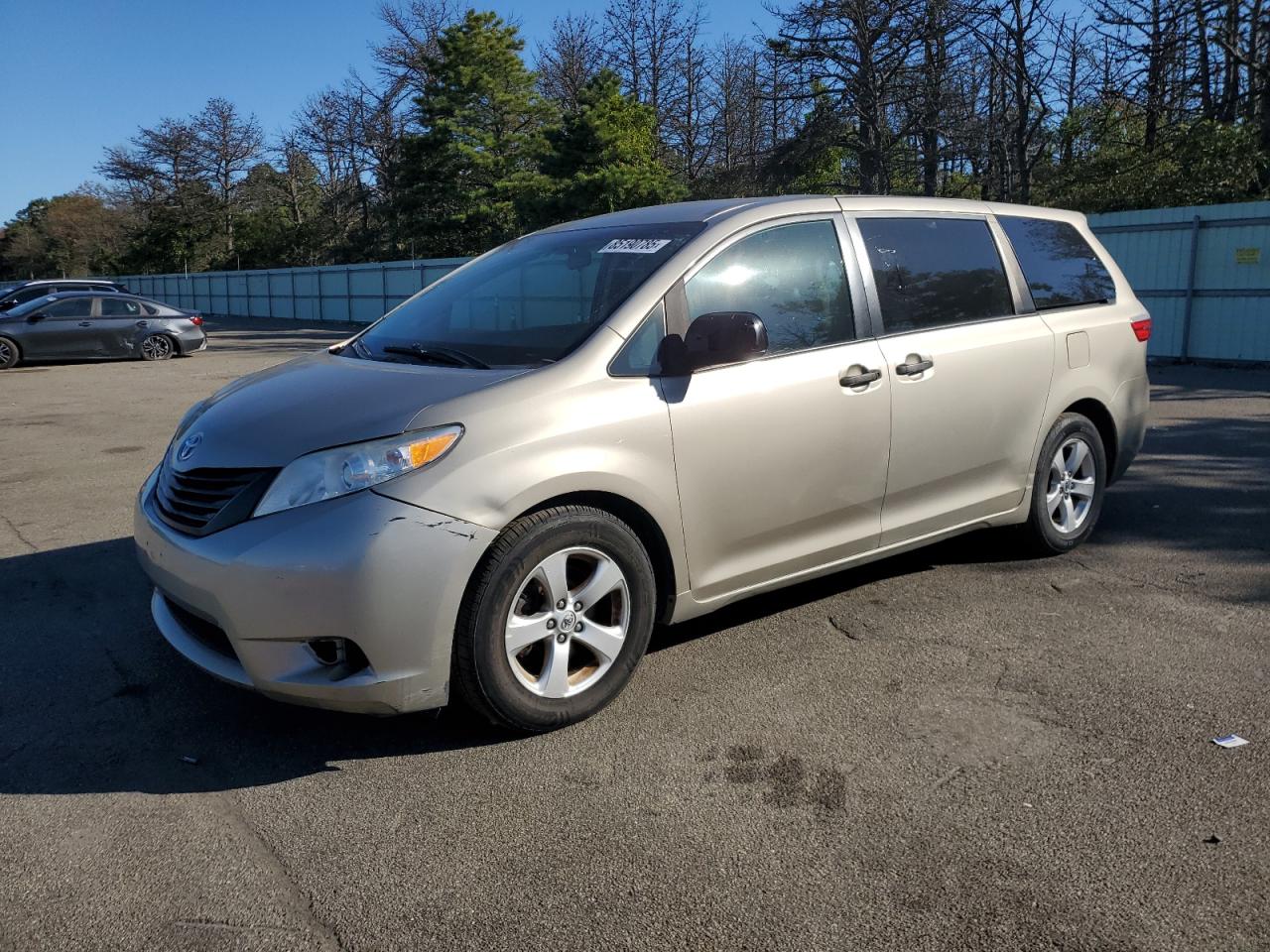 TOYOTA SIENNA