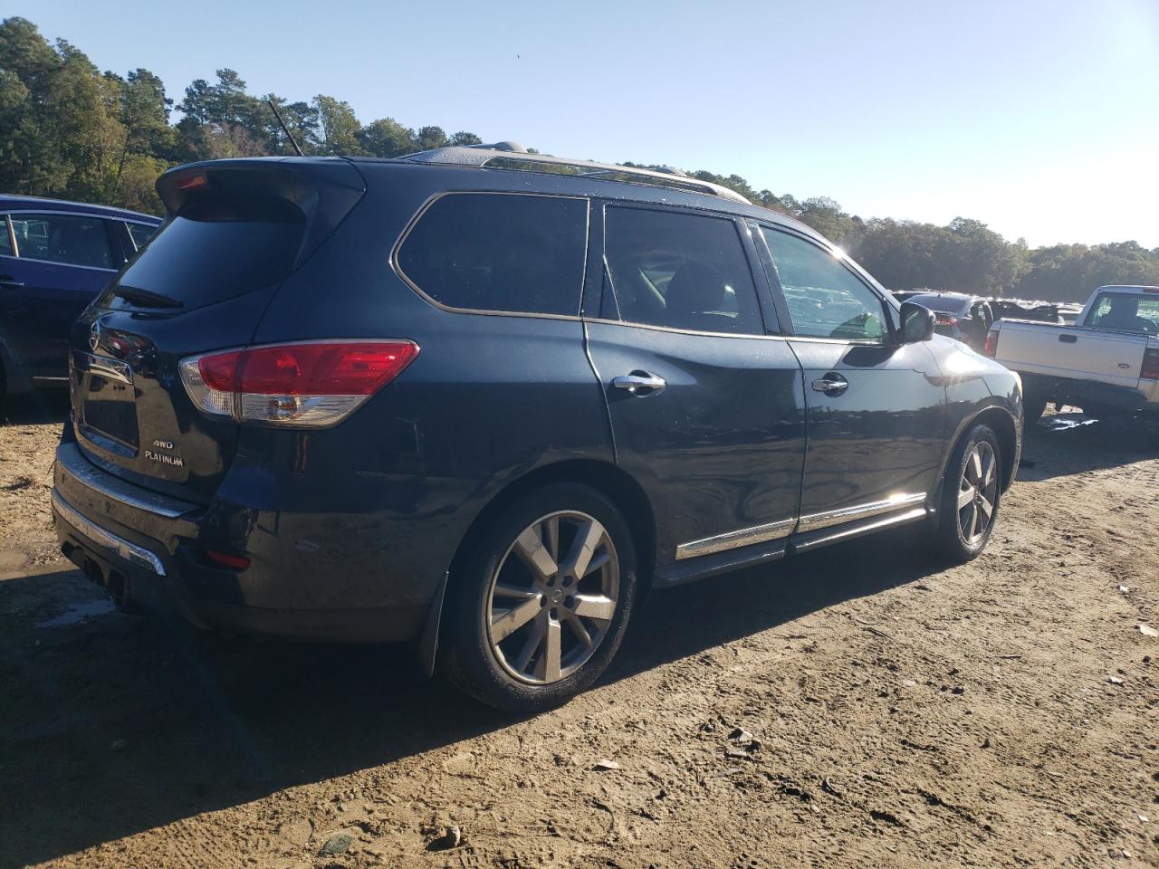 NISSAN PATHFINDER S