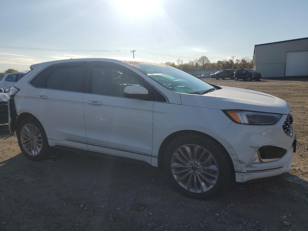 FORD EDGE TITANIUM
