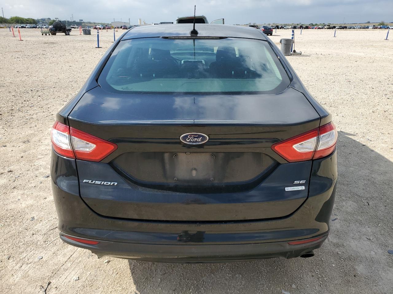 FORD FUSION SE