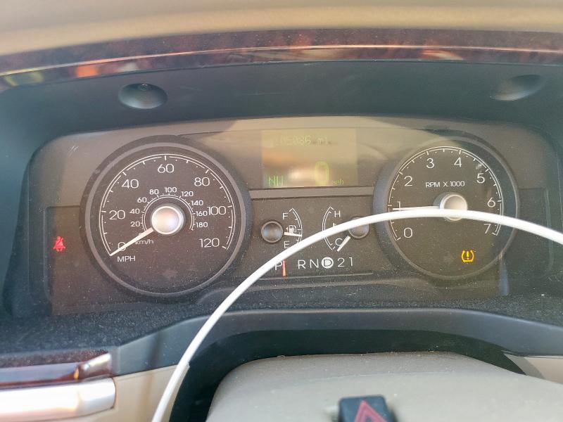 2011 LINCOLN TOWN CAR S - 2LNBL8CV8BX751935