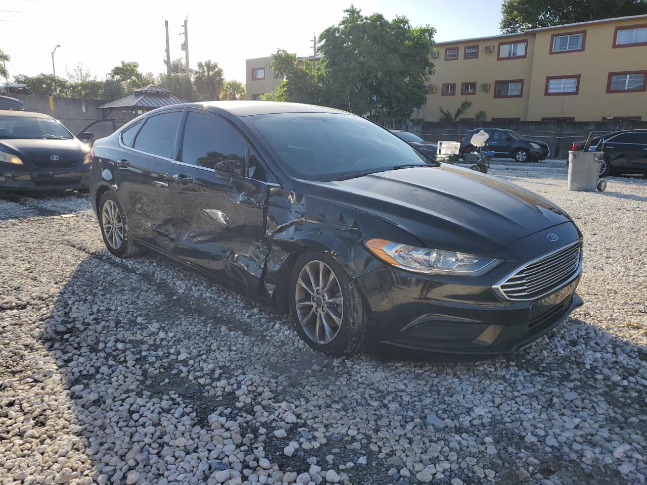 FORD FUSION SE