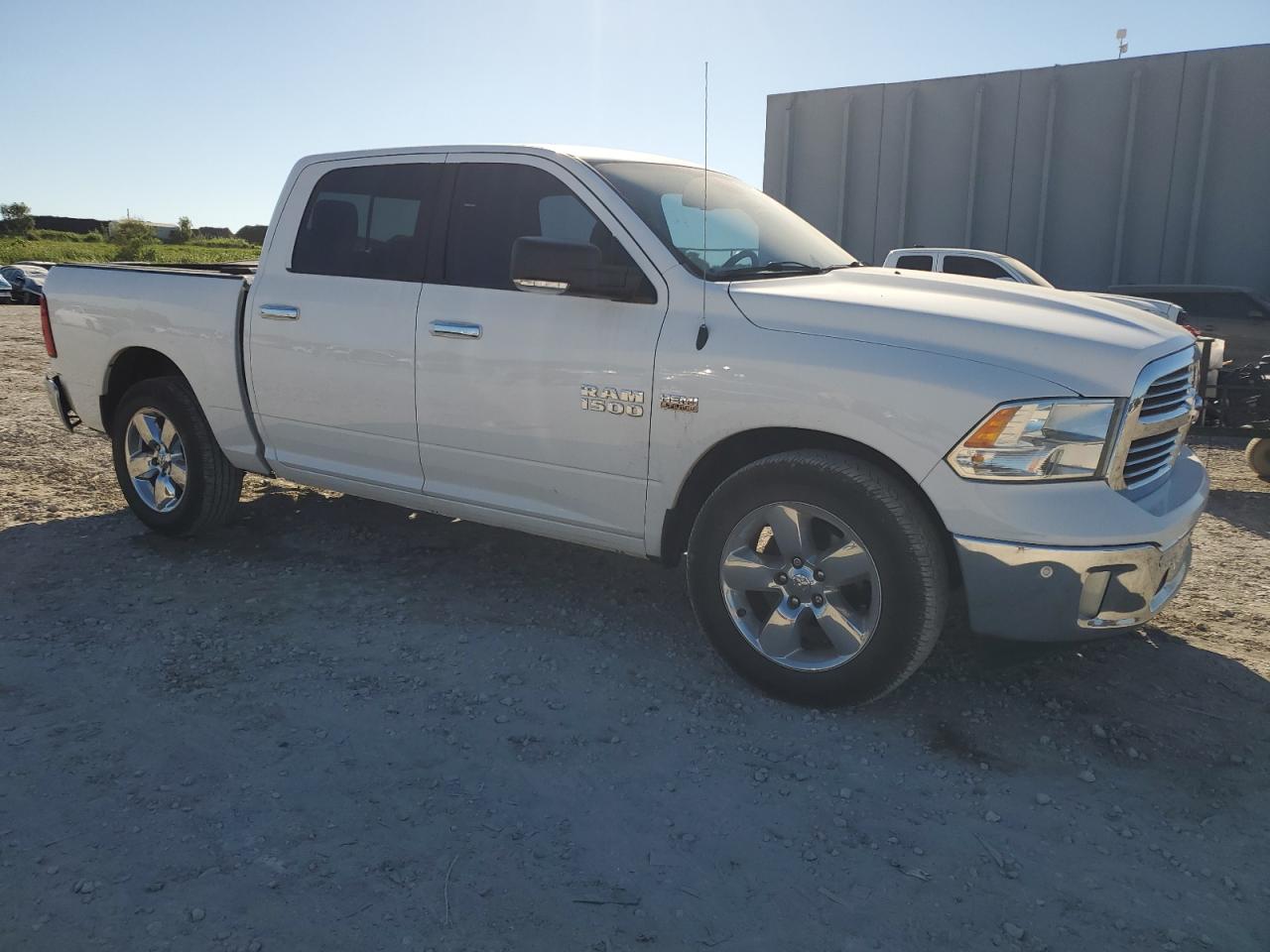 RAM 1500 SLT
