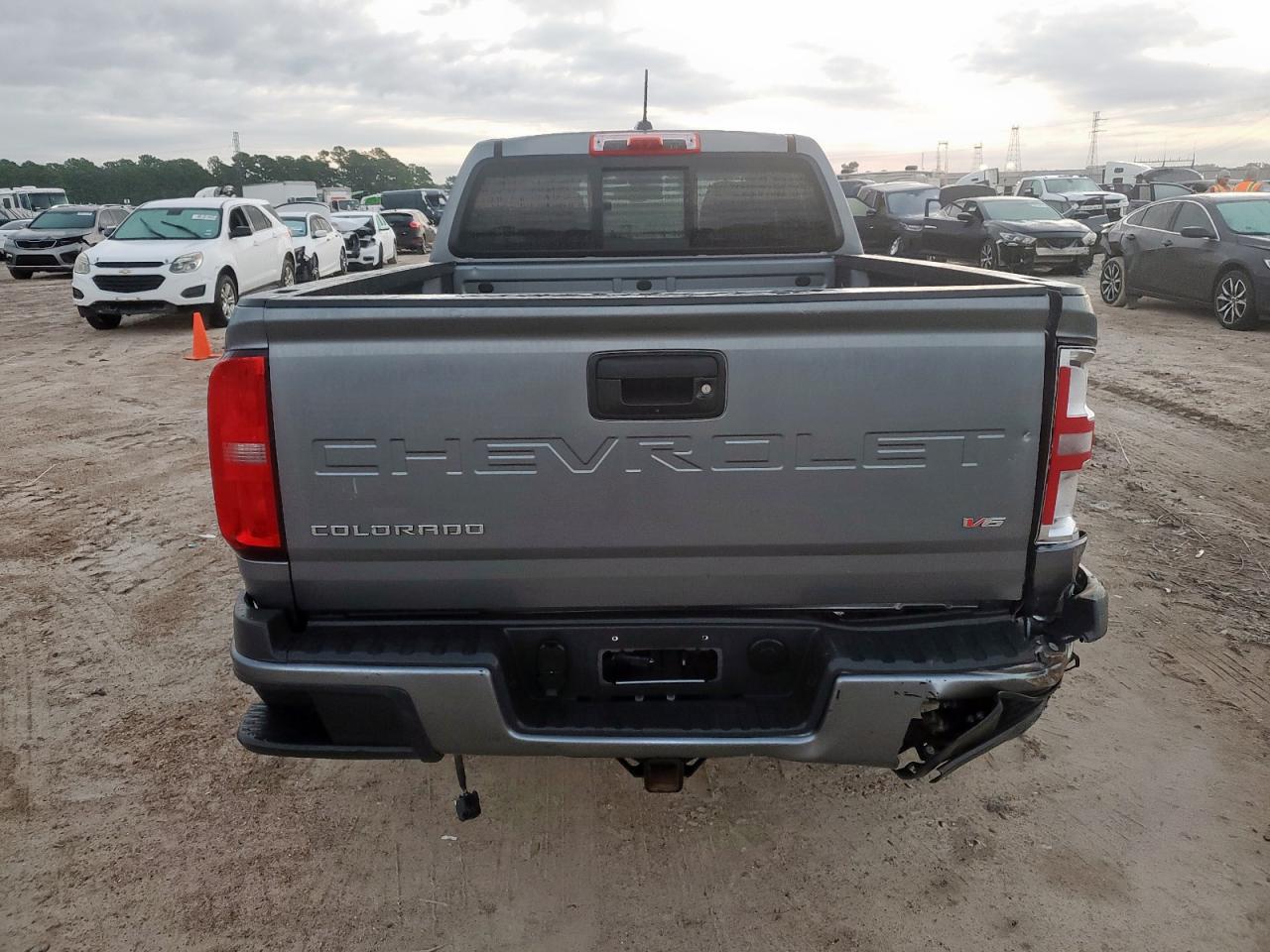 CHEVROLET COLORADO LT