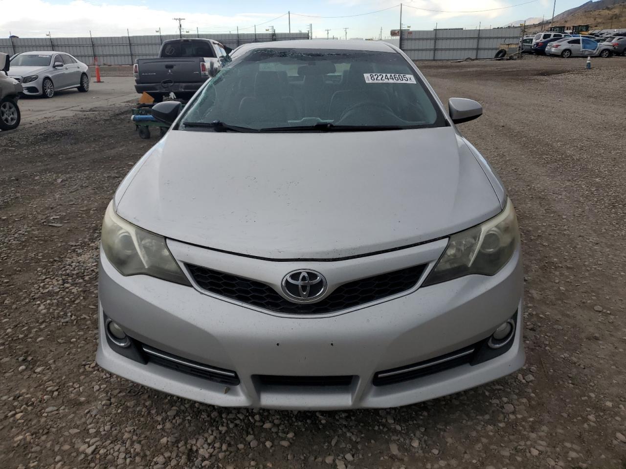 TOYOTA CAMRY BASE