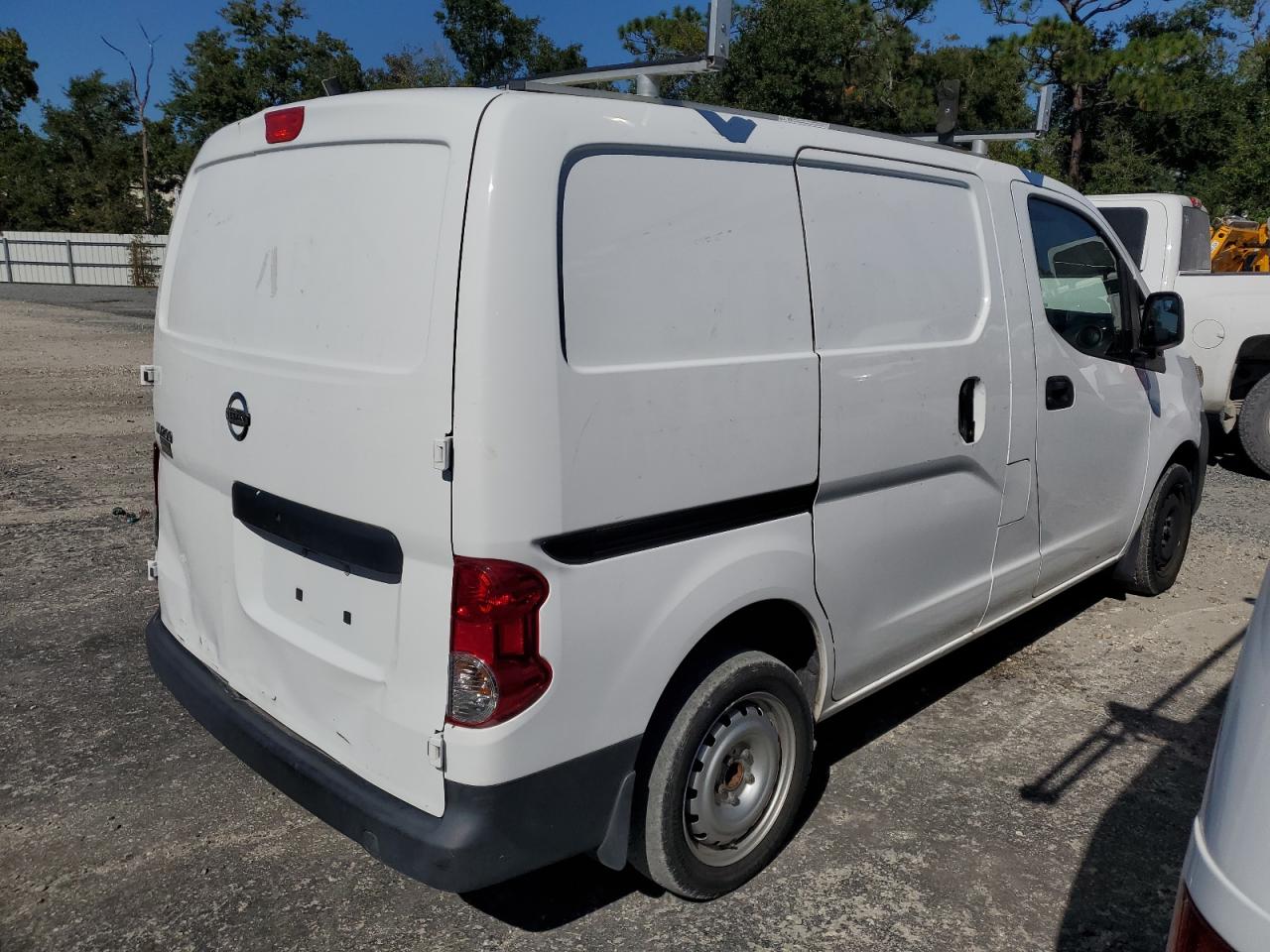 NISSAN NV200 2.5S