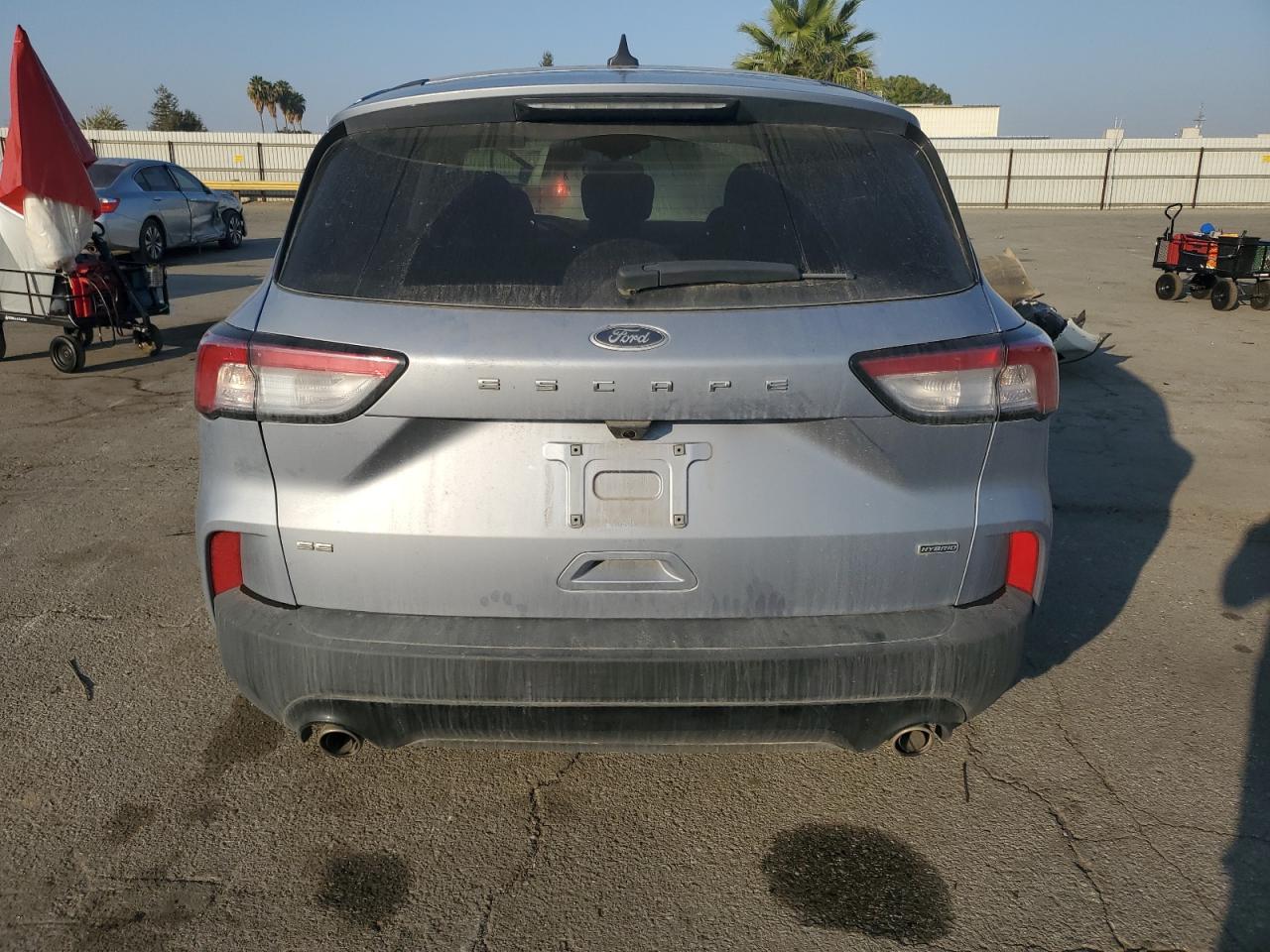 FORD ESCAPE SE