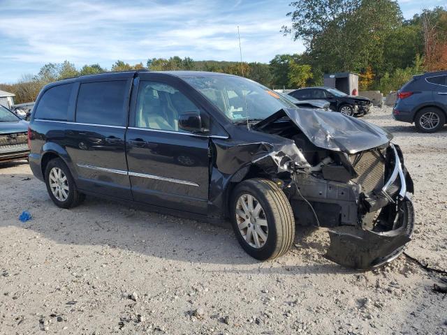 2015 CHRYSLER TOWN & COU 2C4RC1BG8FR628451