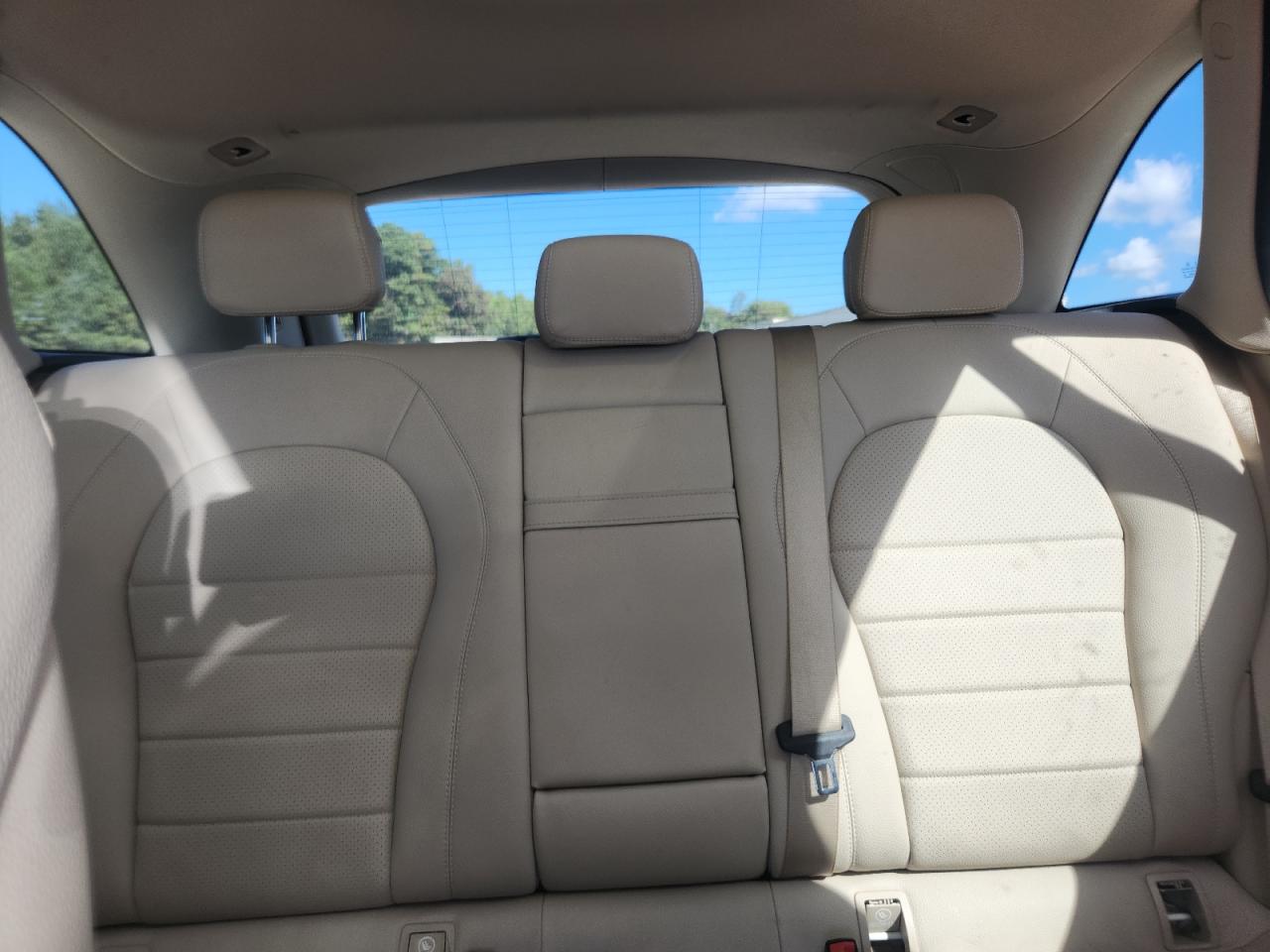 MERCEDES-BENZ GLC-CLASS 300 4MATIC