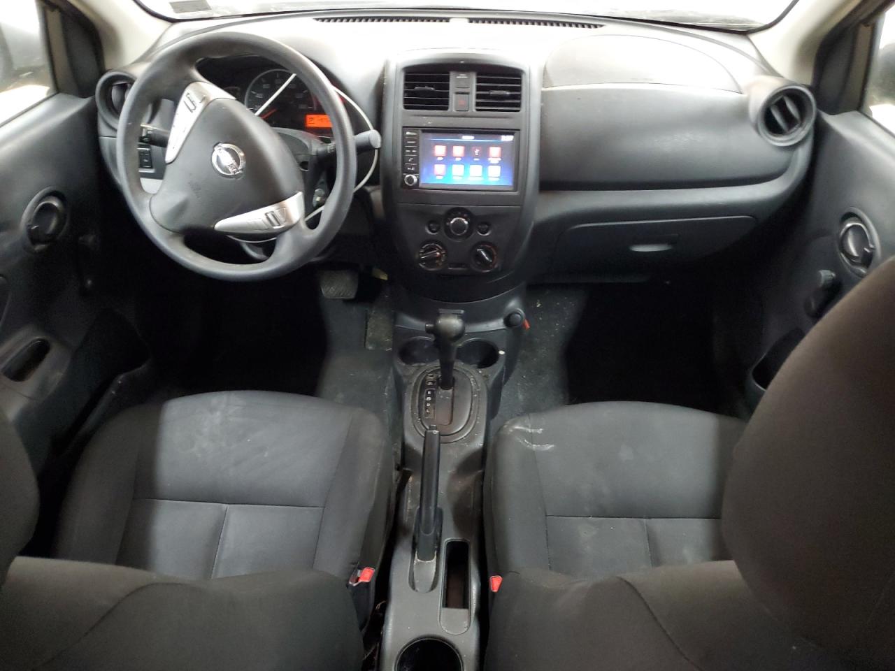 NISSAN VERSA S