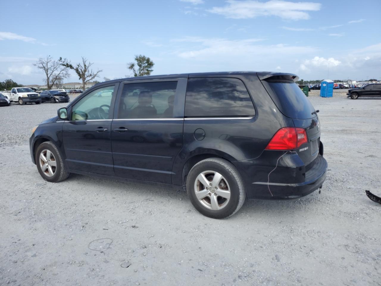 VOLKSWAGEN ROUTAN SE