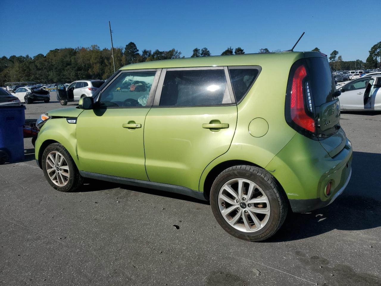 KIA SOUL +