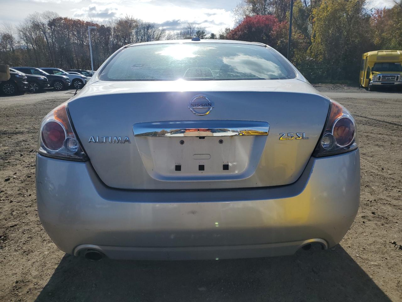NISSAN ALTIMA BASE