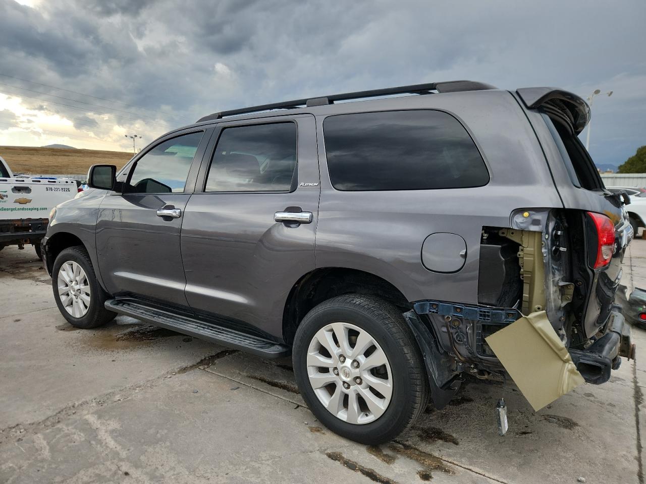 TOYOTA SEQUOIA PLATINUM