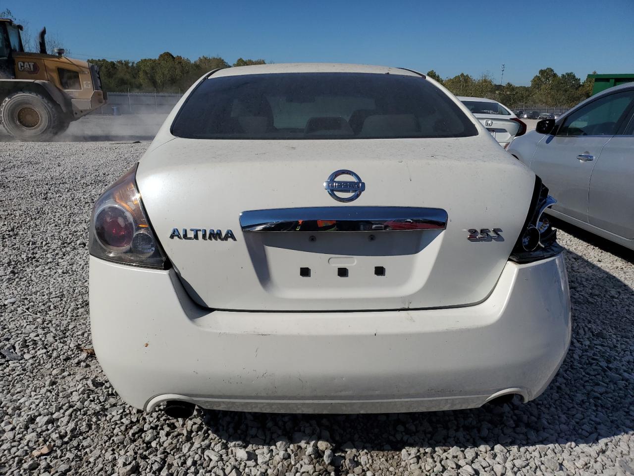 NISSAN ALTIMA BASE