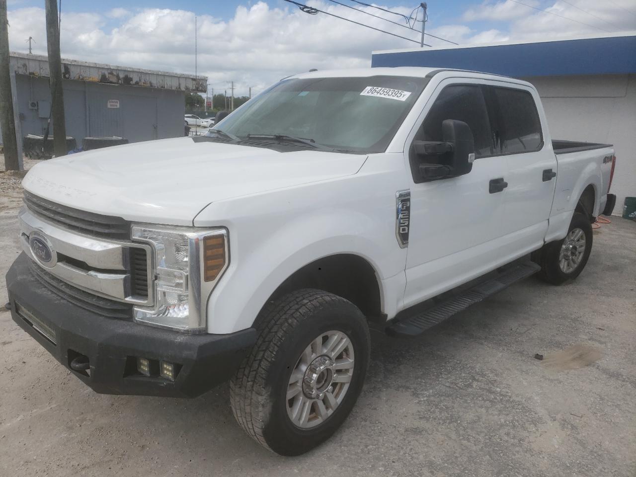 FORD F-250 SUPER DUTY