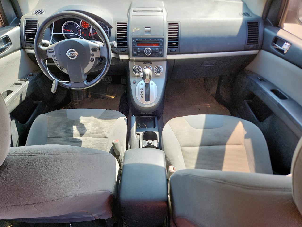 NISSAN SENTRA 2.0
