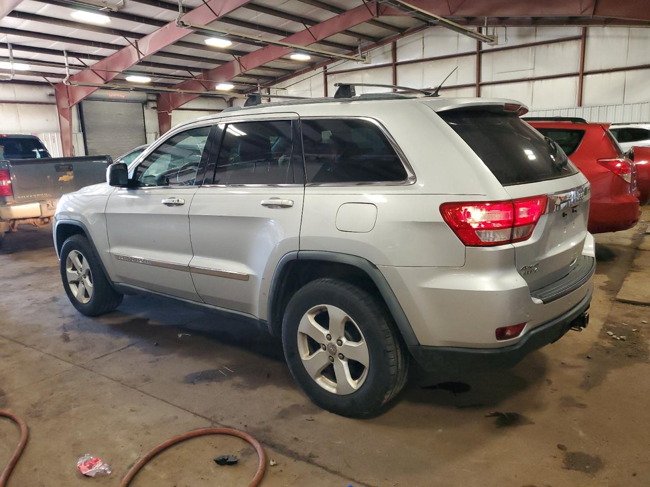 JEEP GRAND CHEROKEE LAREDO