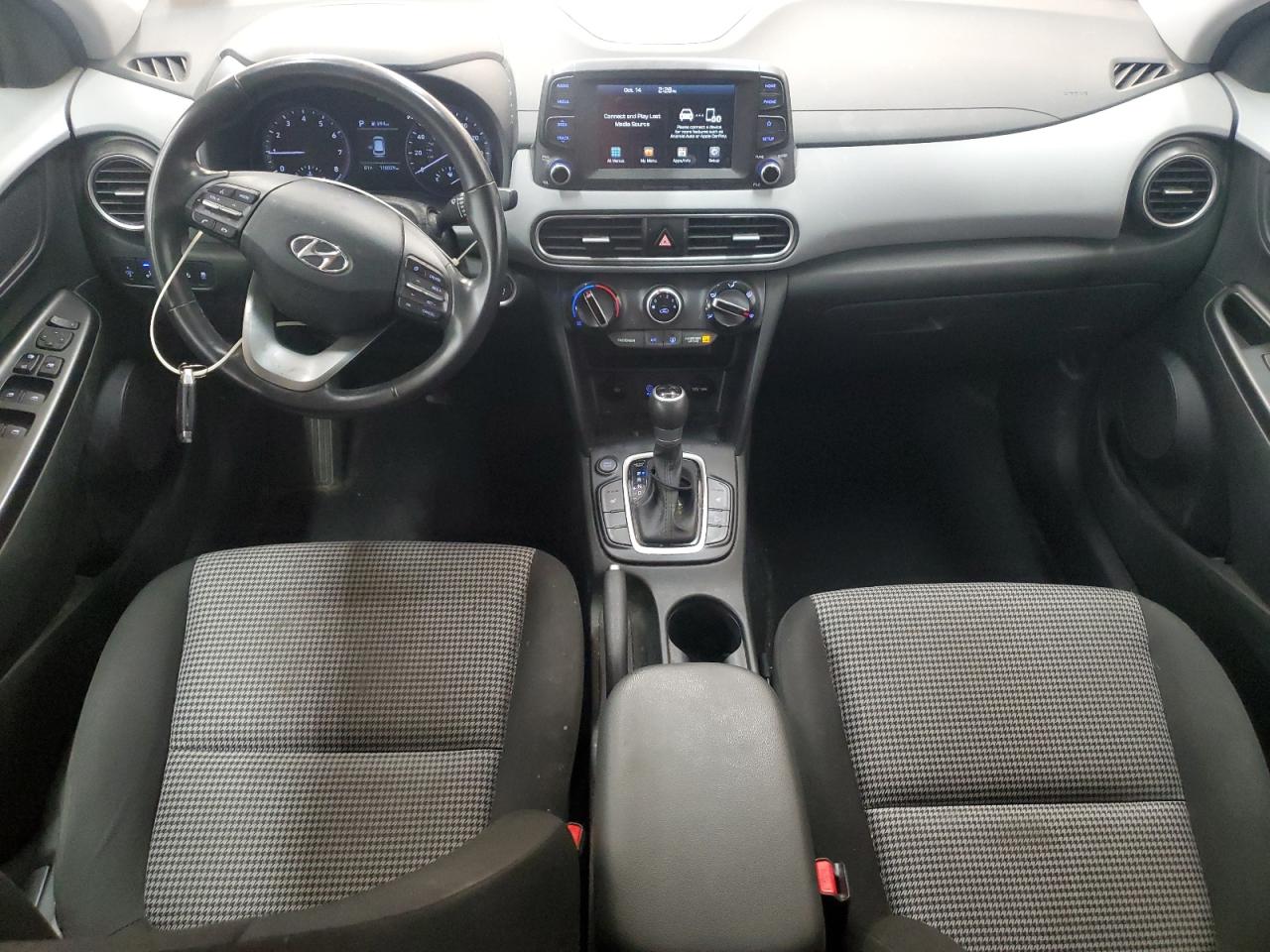 HYUNDAI KONA SEL