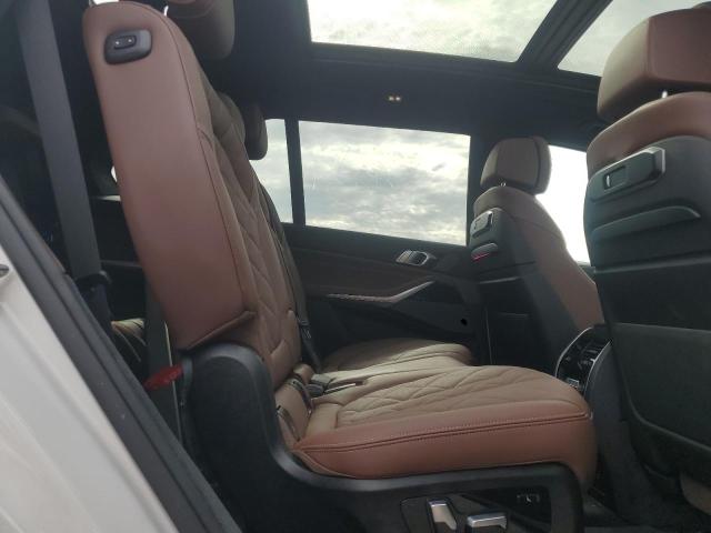 2025 BMW X7 XDRIVE4 5UX23EM09S9Y79325