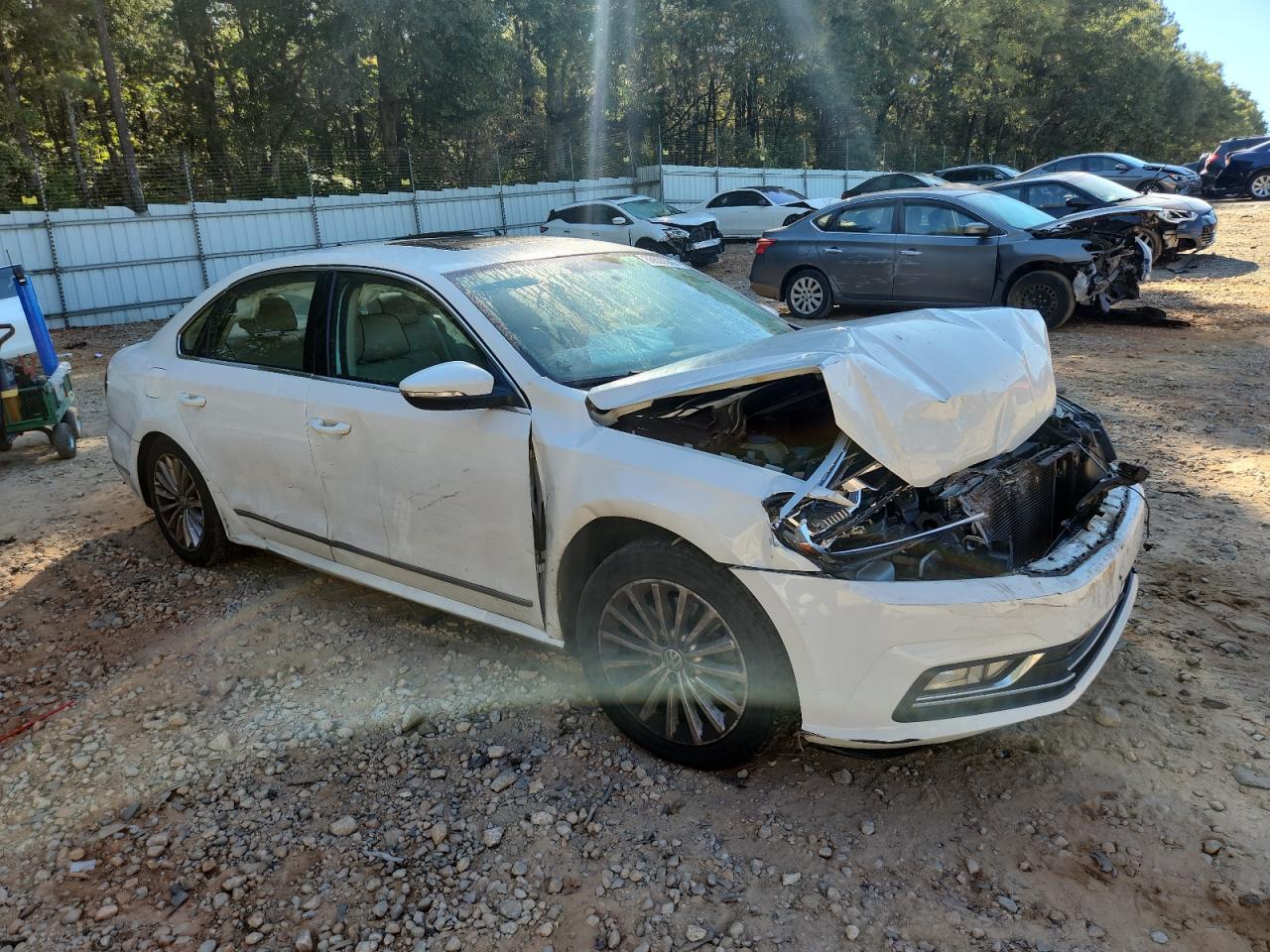 VOLKSWAGEN PASSAT SE