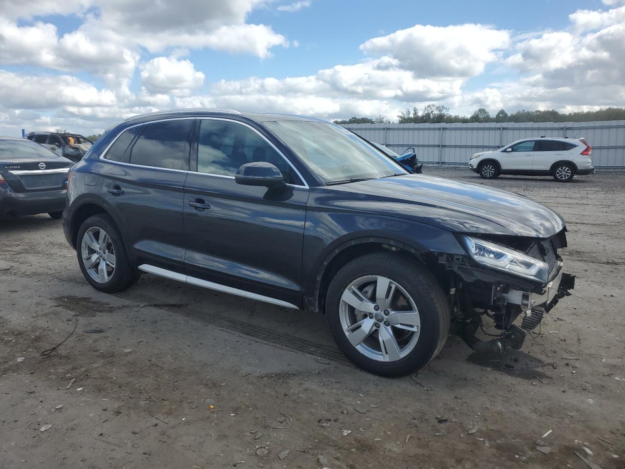 AUDI Q5 PREMIUM PLUS