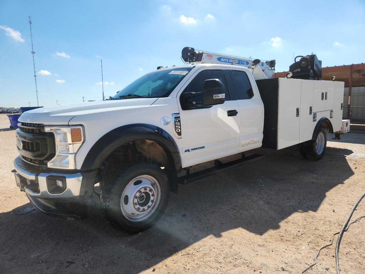 FORD F-550 SUPER DUTY