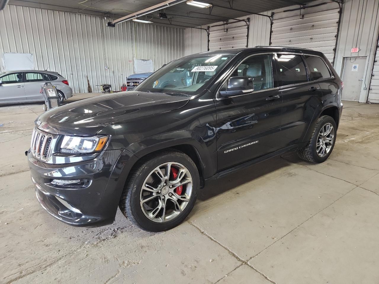 JEEP GRAND CHEROKEE SRT-8