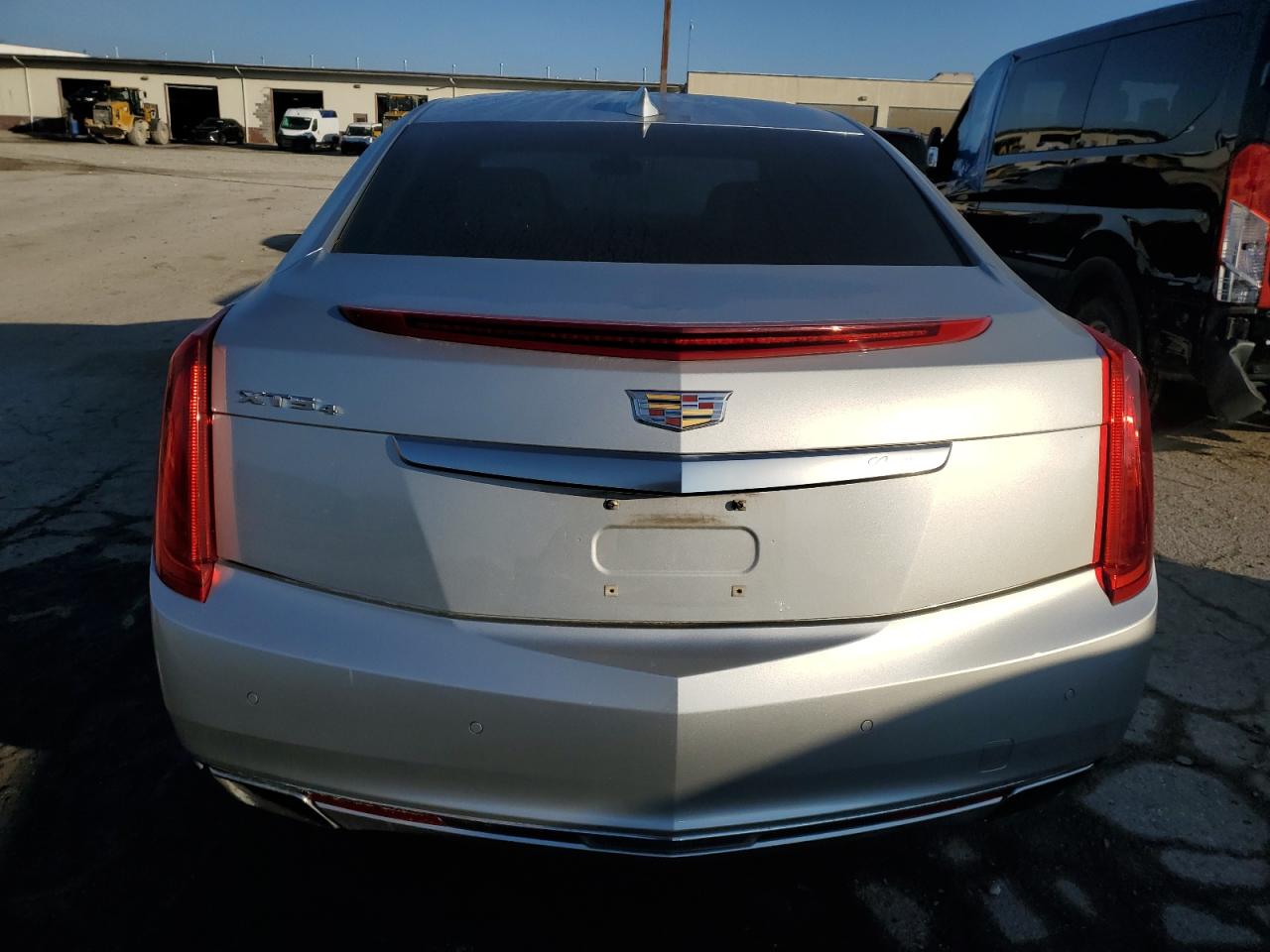 CADILLAC XTS LUXURY COLLECTION