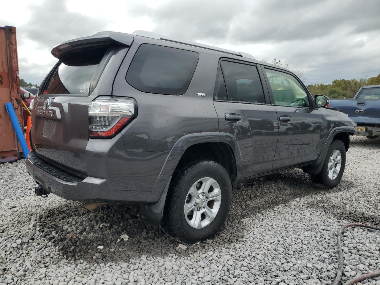 TOYOTA 4RUNNER SR5/SR5 PREMIUM