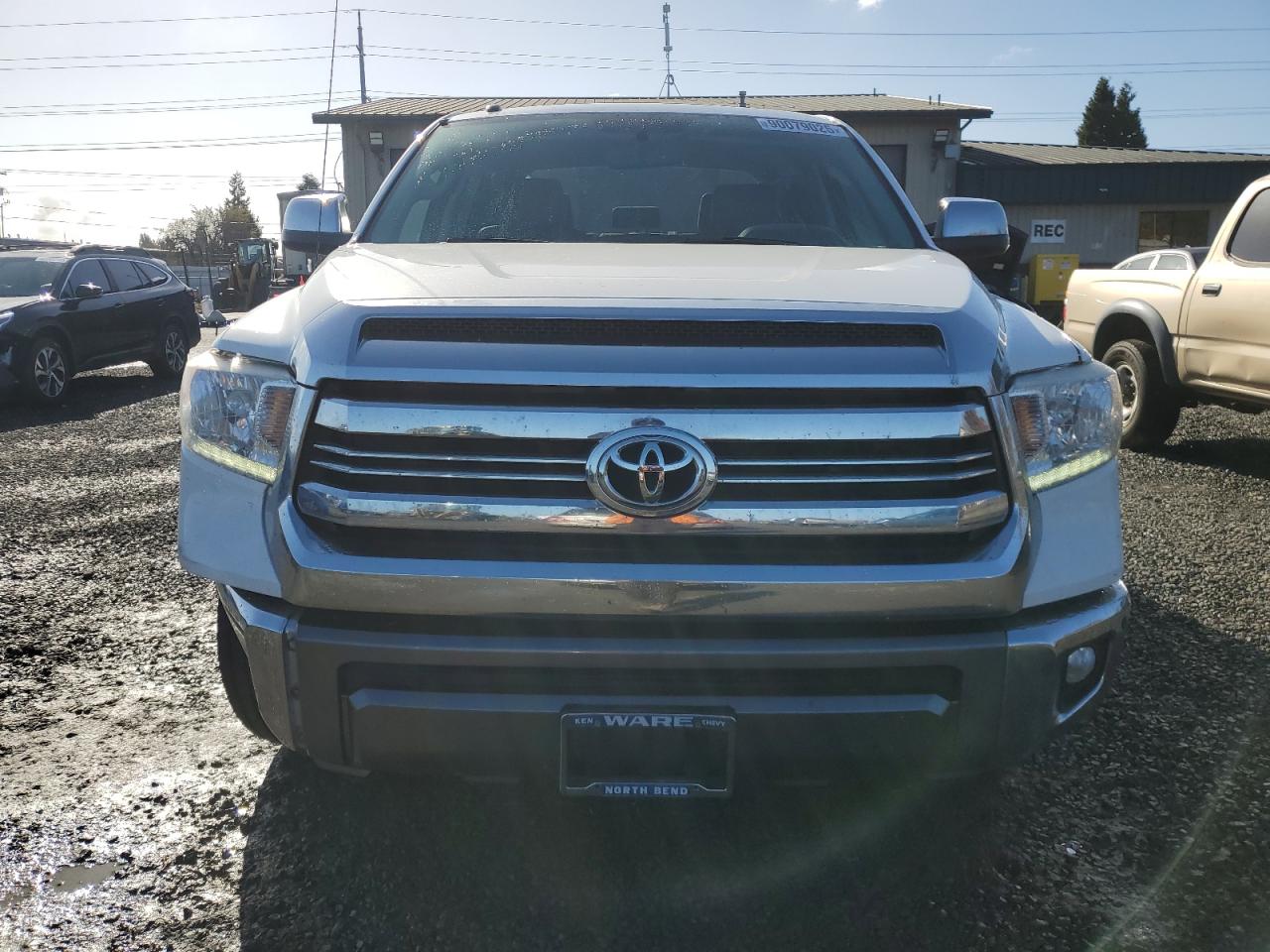 TOYOTA TUNDRA CREWMAX 1794