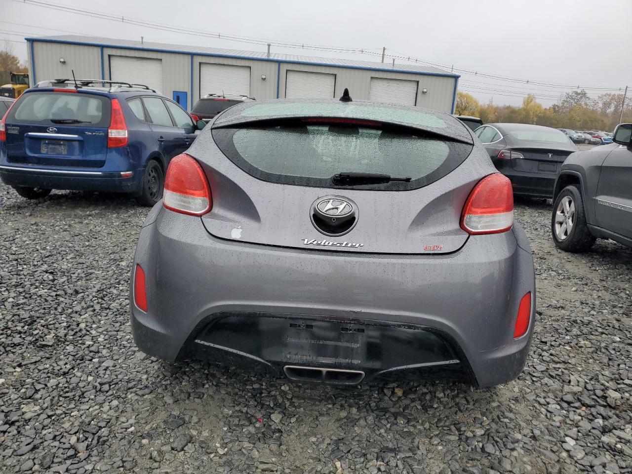 HYUNDAI VELOSTER