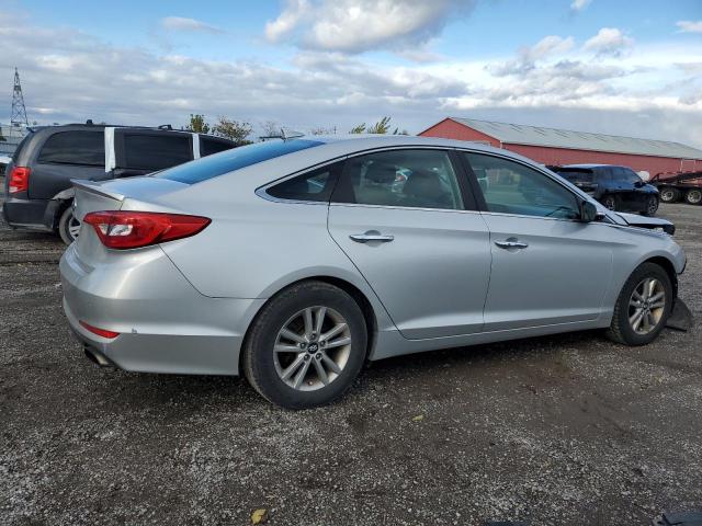 2016 HYUNDAI SONATA SE 5NPE24AF8GH293301