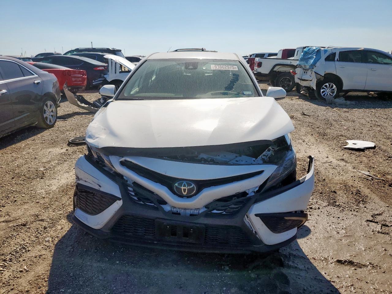 TOYOTA CAMRY SE NIGHT SHADE