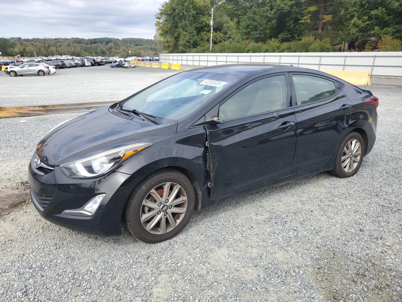HYUNDAI ELANTRA SE