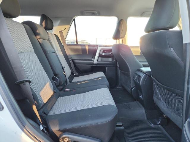 2021 TOYOTA 4RUNNER SR - JTEMU5JR6M5969757