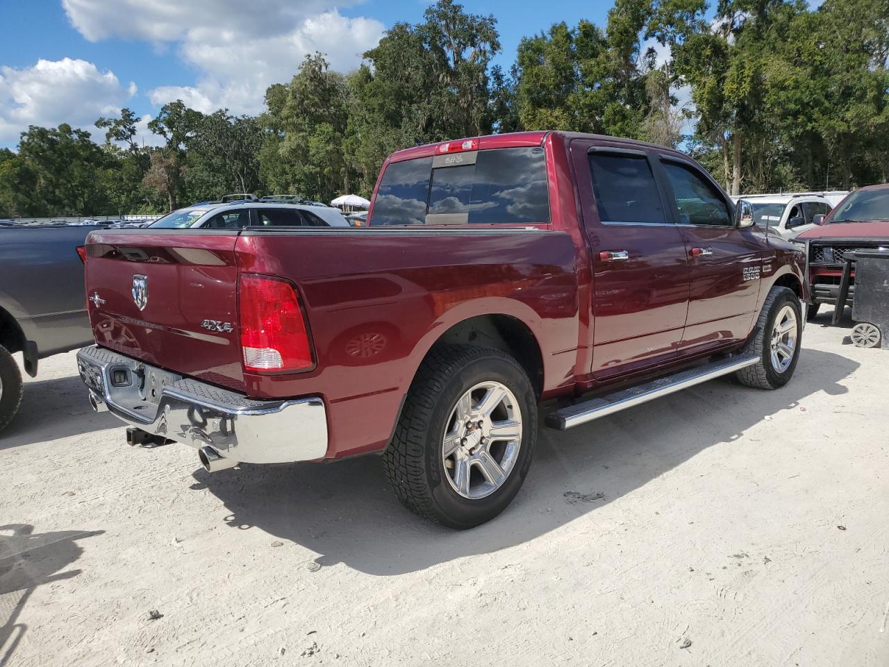 RAM 1500 SLT