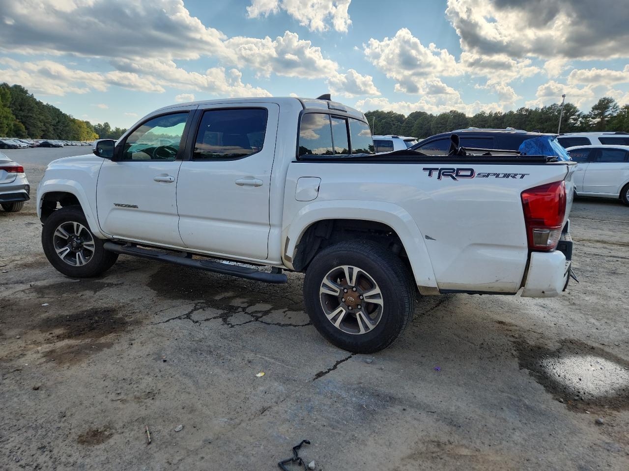 TOYOTA TACOMA DOUBLE CAB