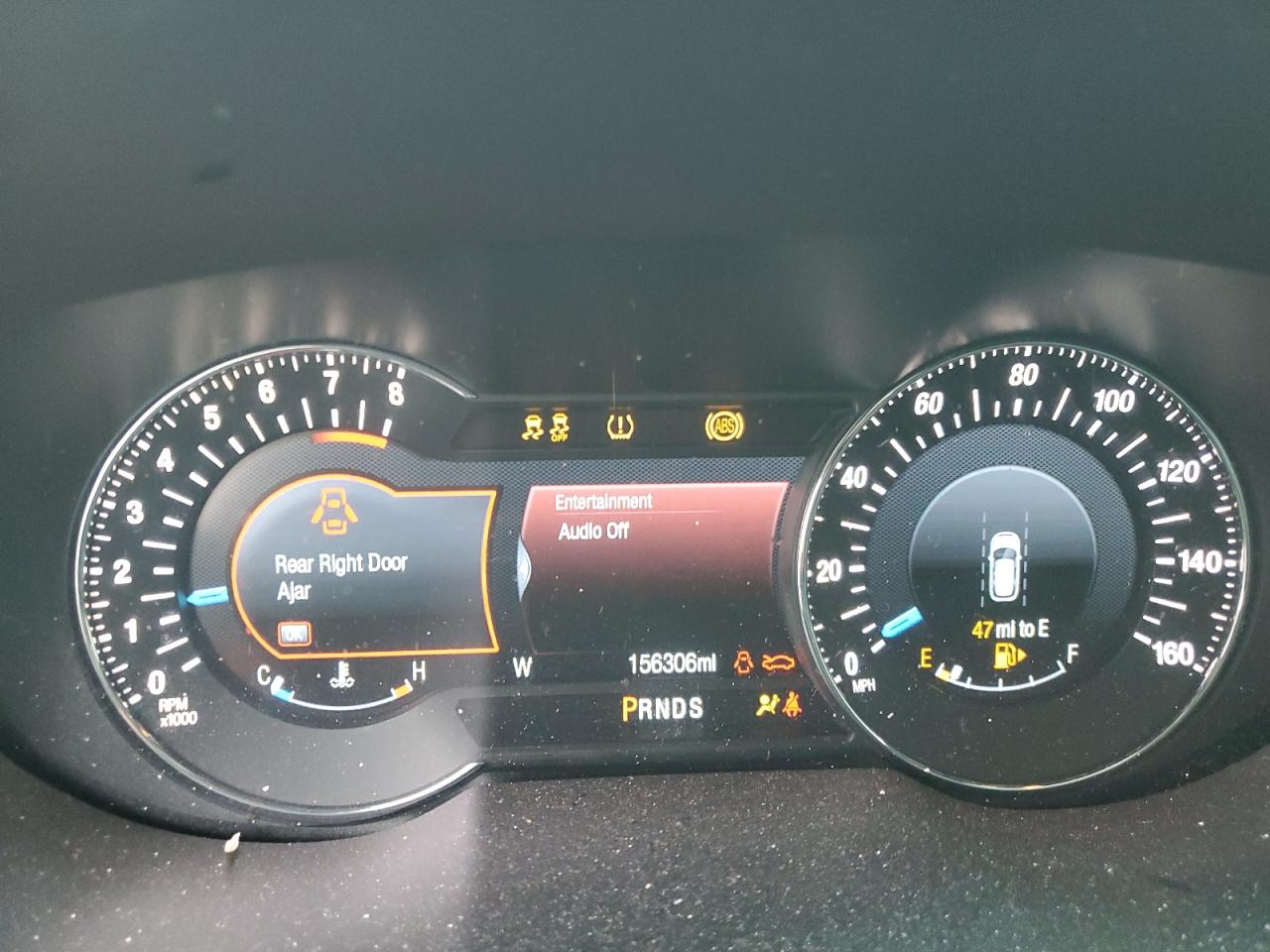 FORD EXPLORER PLATINUM