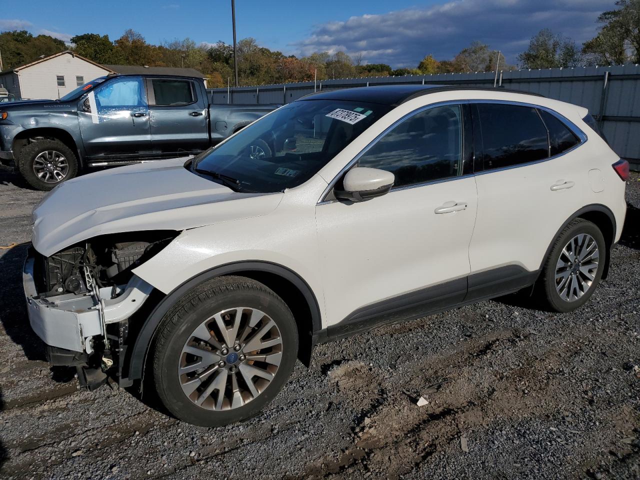 FORD ESCAPE TITANIUM