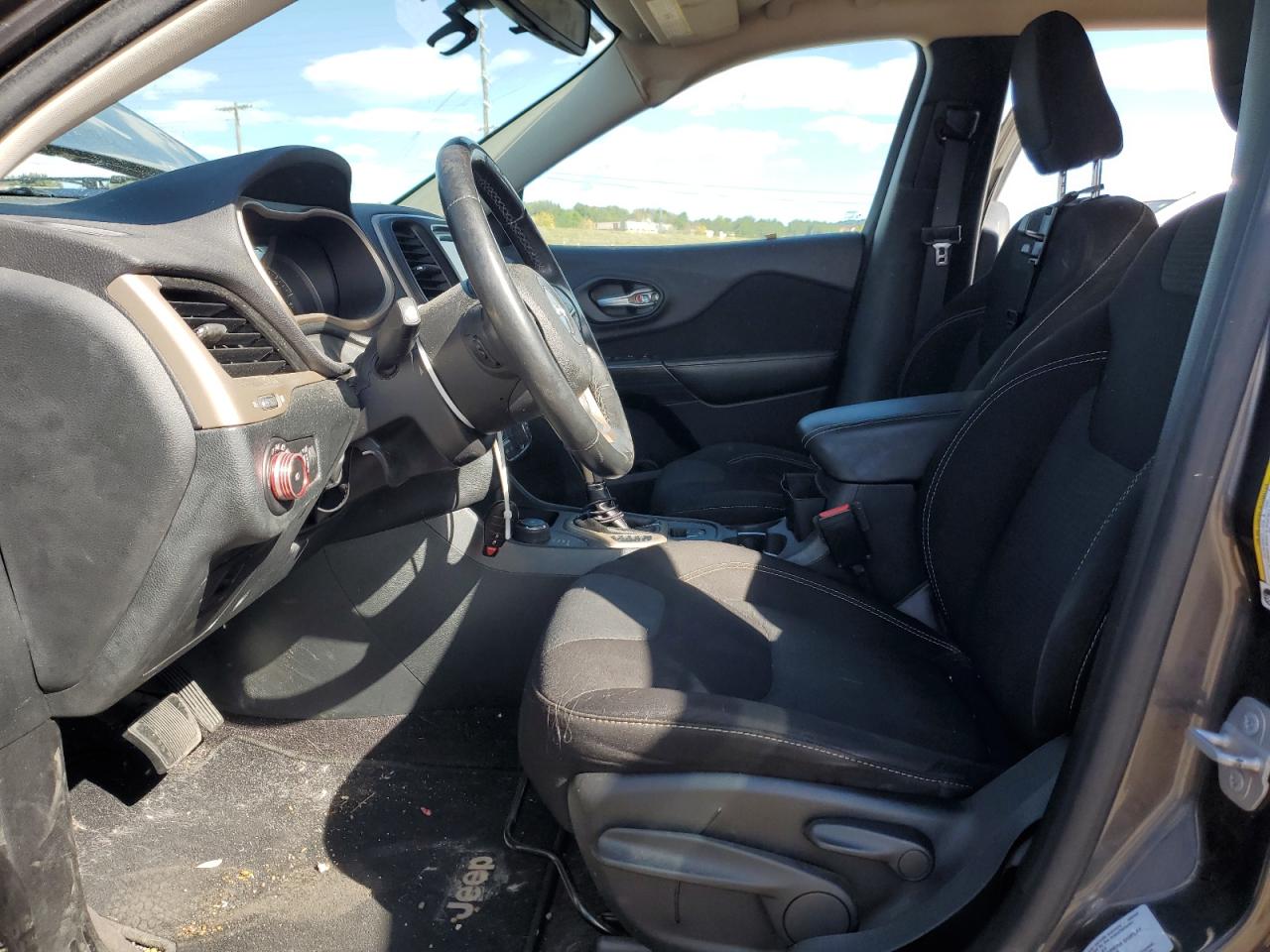 JEEP GRAND CHEROKEE LATITUDE