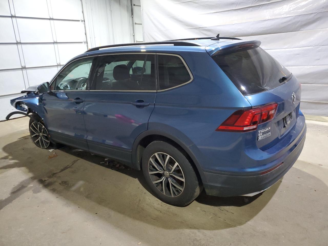 VOLKSWAGEN TIGUAN SE