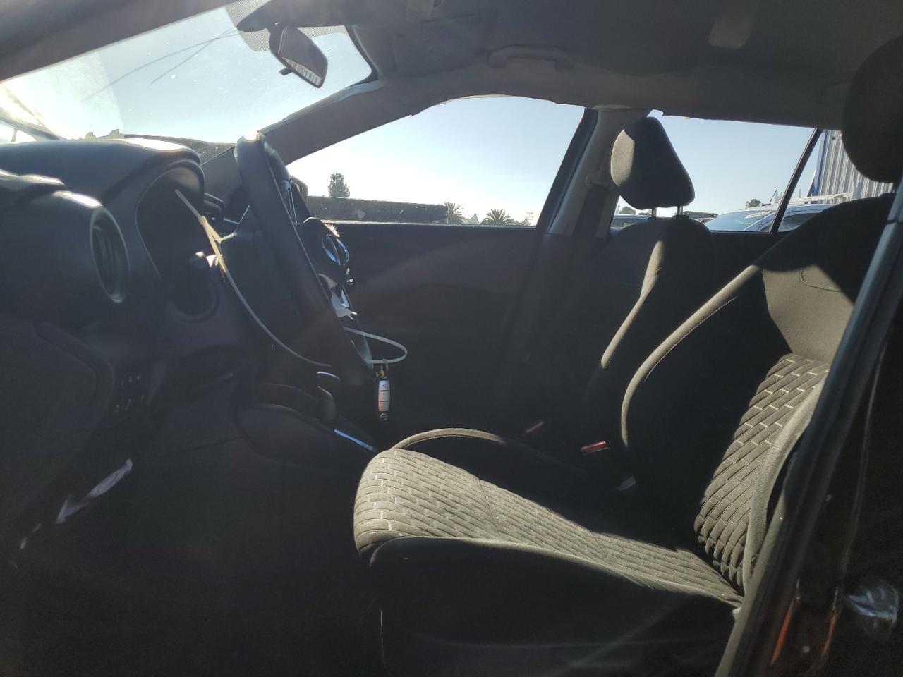 Lot #3318014475 2021 NISSAN KICKS S