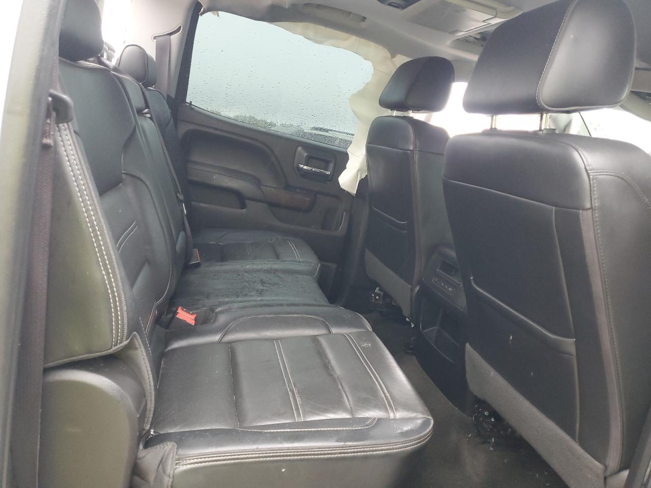 GMC SIERRA K2500 DENALI