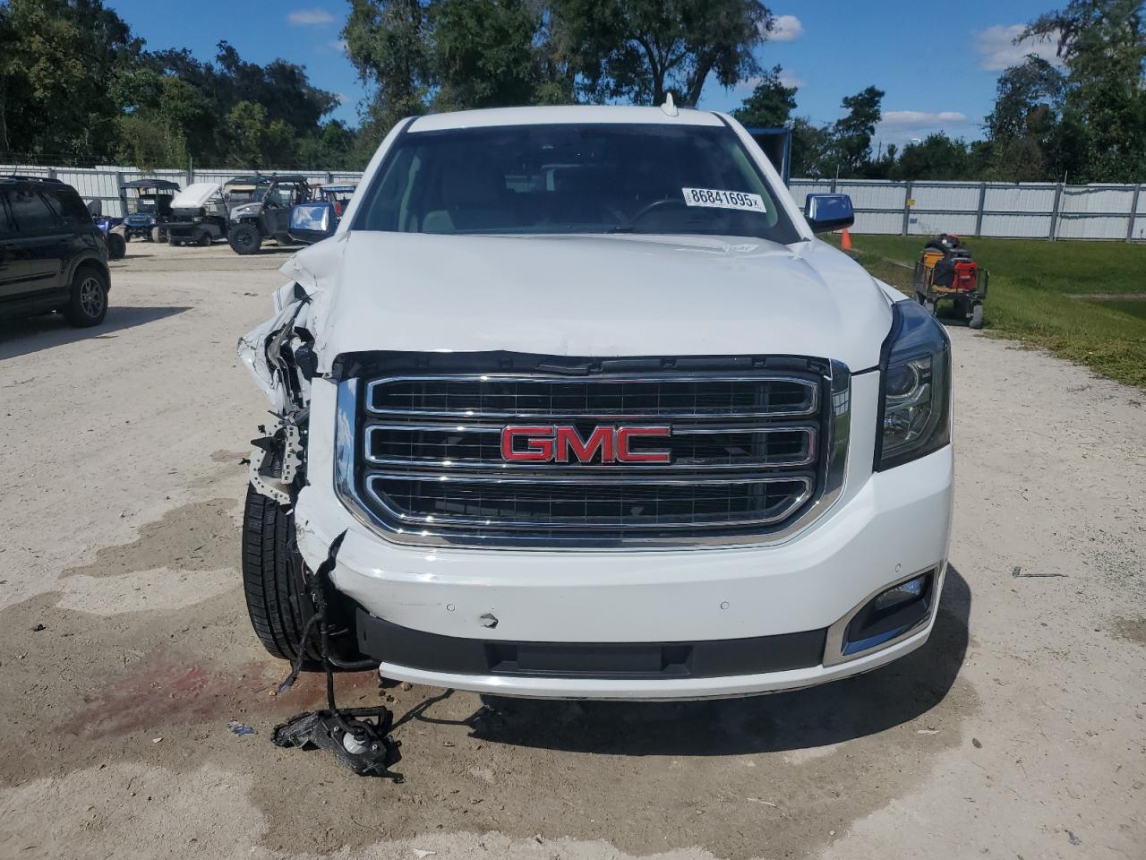 GMC YUKON SLT