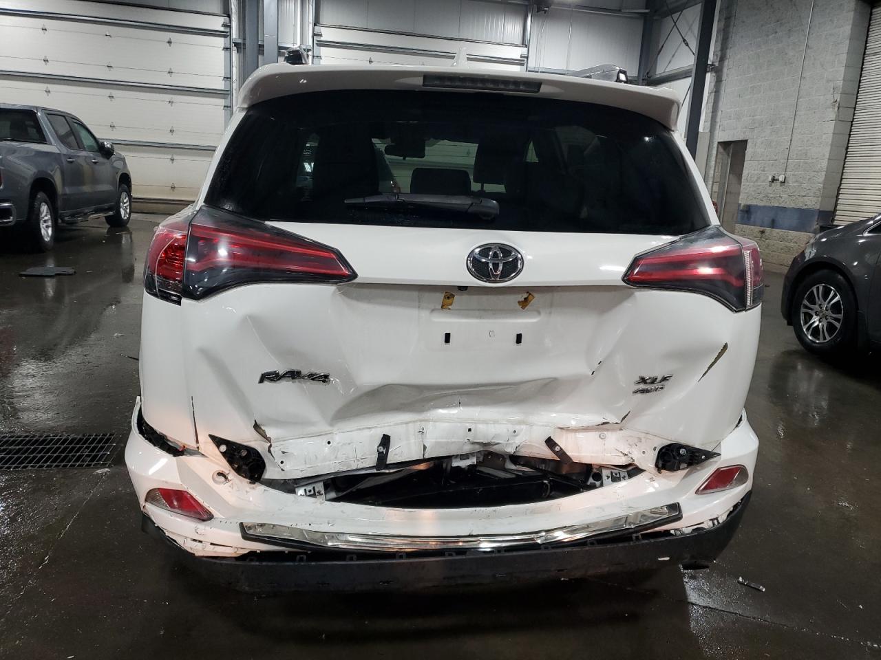 TOYOTA RAV4 ADVENTURE