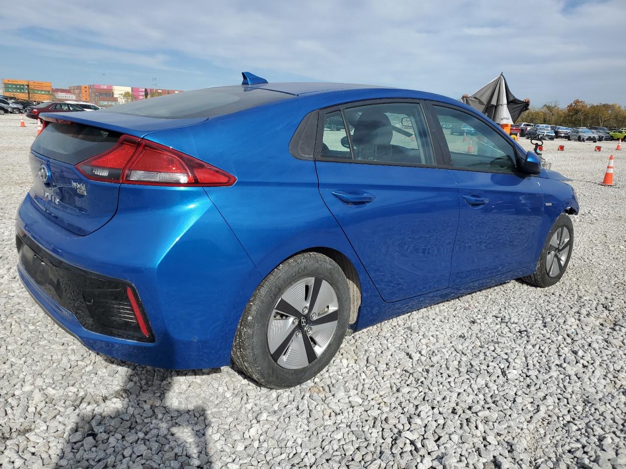 HYUNDAI IONIQ BLUE