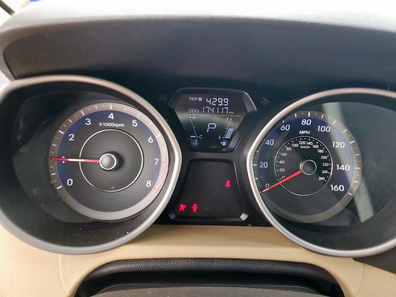 2013 HYUNDAI ELANTRA GL - KMHDH4AE5DU817745