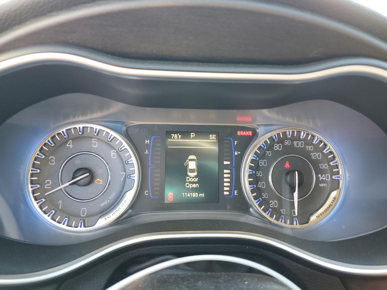 CHRYSLER 200 LIMITED